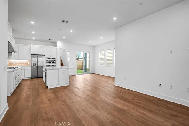 $6,500 | 273 Shoveler, Irvine, CA 92618