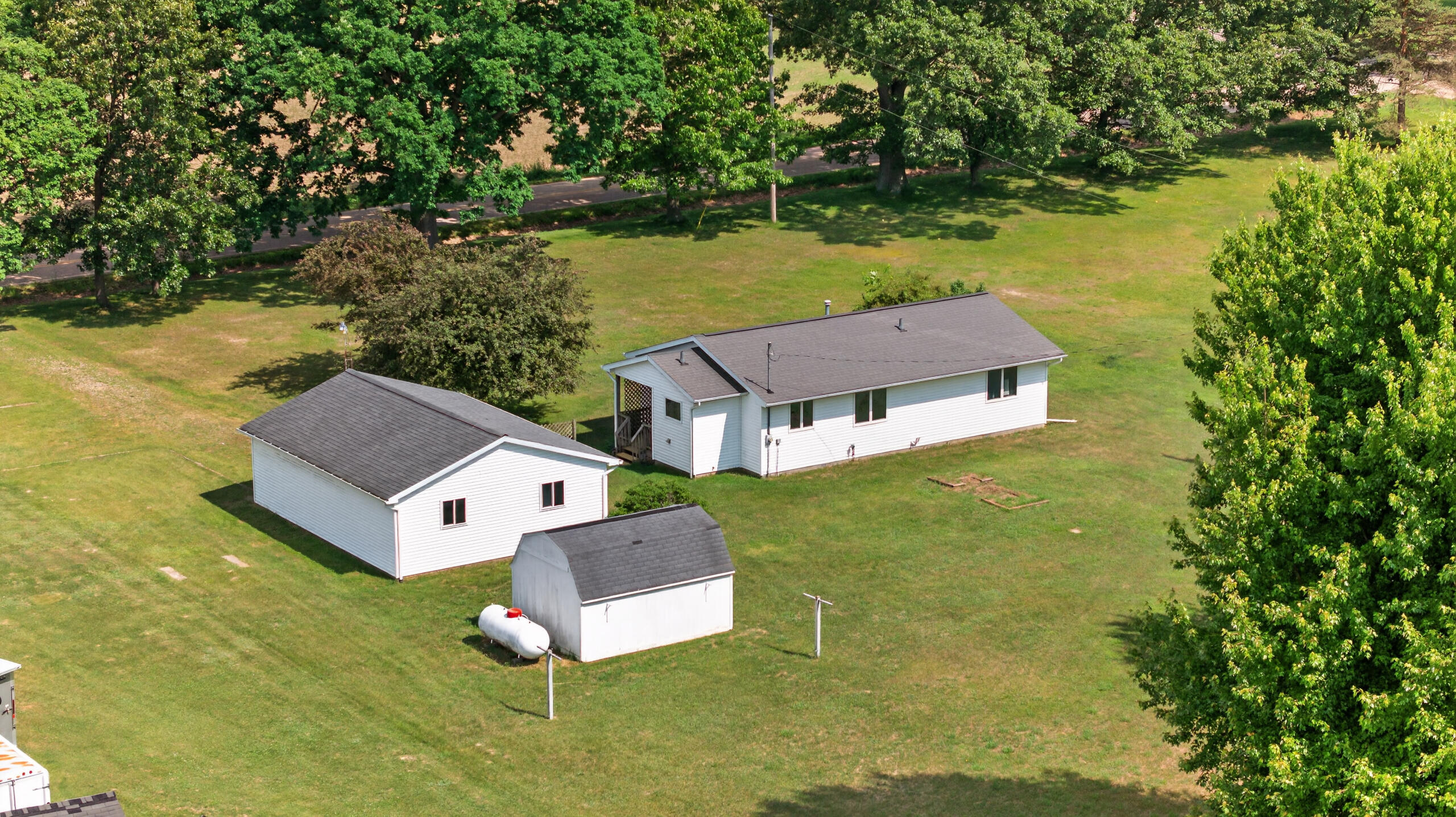 11765 Crawford Road Springport, MI 49284 - Photo 2 of 44 016_DJI_20260610161609_0518_D