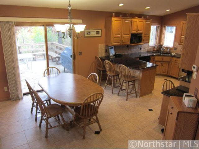 571 Dorland Road South Maplewood, MN 55119 - Photo 14 of 16 Gallery Image 14