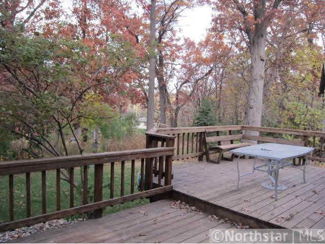 571 Dorland Road South Maplewood, MN 55119 - Photo 5 of 16 Gallery Image 5