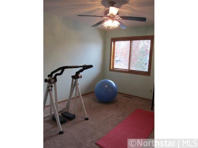 571 Dorland Road South Maplewood, MN 55119 - Photo 10 of 16 Gallery Image 10