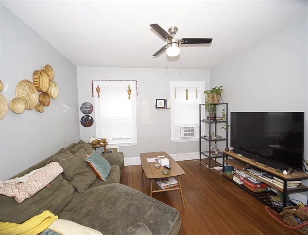10 Mortimer Place, Unit 1 Somerville, MA 02145 - Photo 4 of 10
