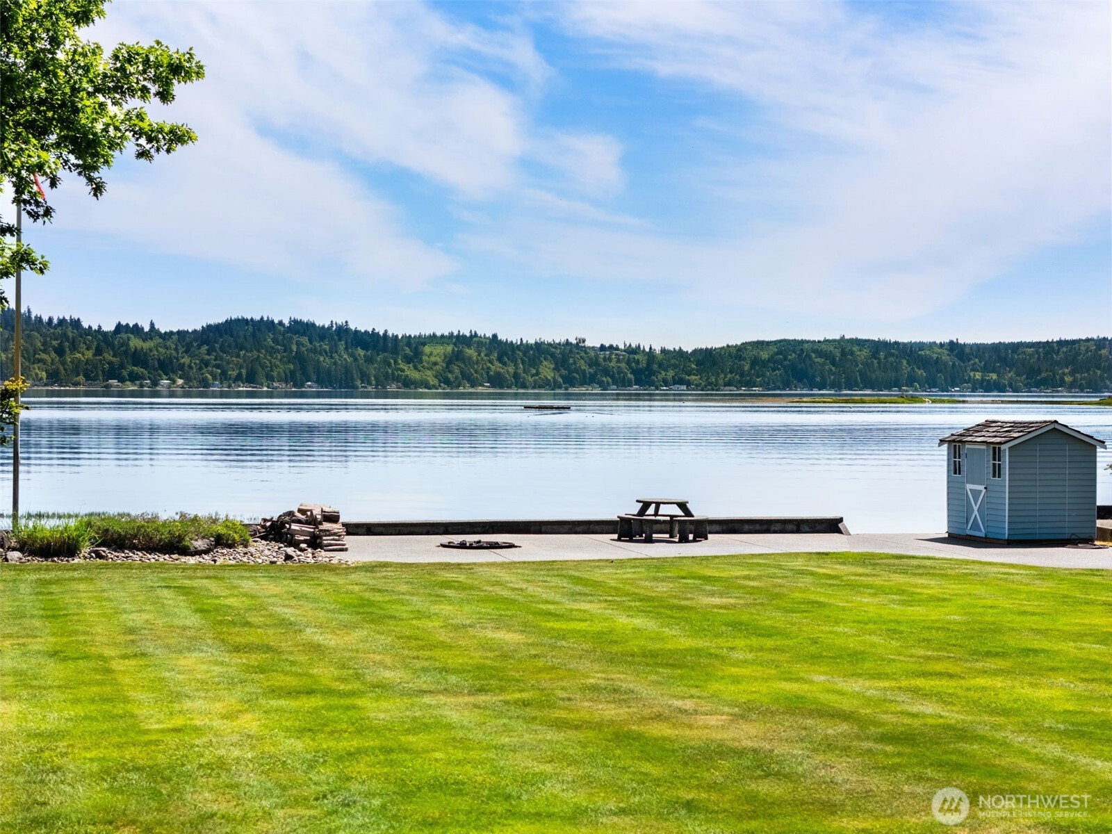 41 Northeast Sundstrom Road Belfair, WA 98528 - Photo 4 of 40