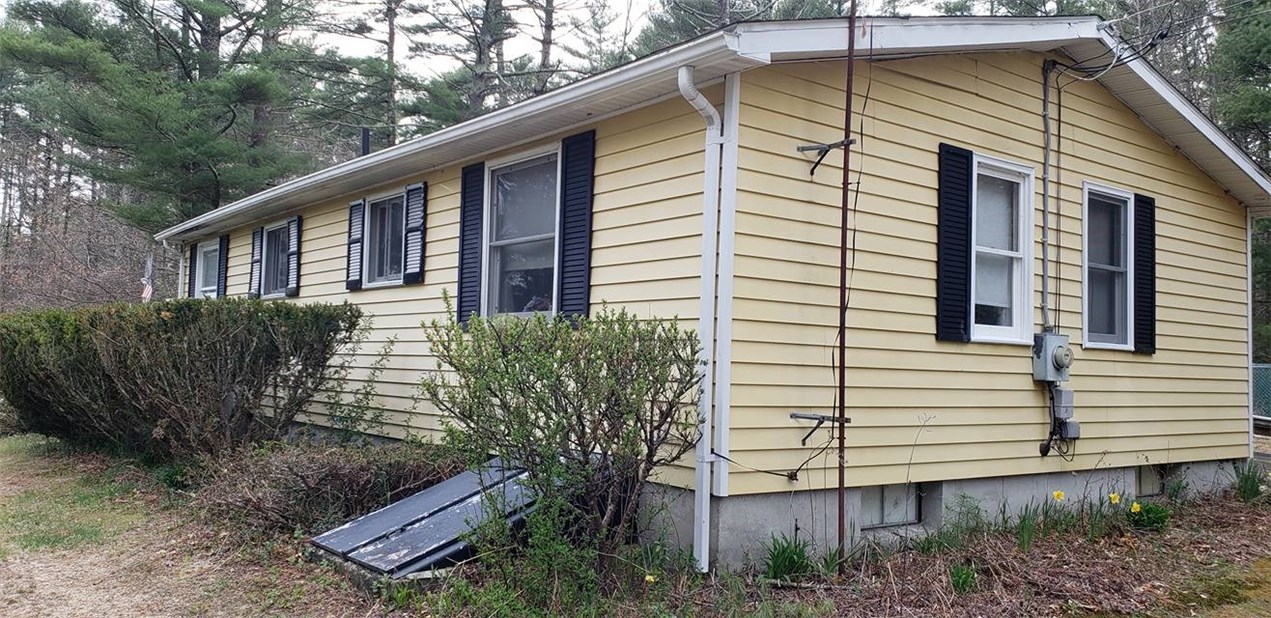 24 Sandy Pond Road Richmond, RI 02832 - Photo 2 of 9