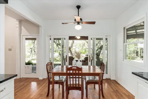 $1,275,000 | 8300 Spanish Oak Circle, Austin, TX 78737