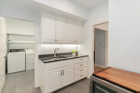 $1,275,000 | 8300 Spanish Oak Circle, Austin, TX 78737