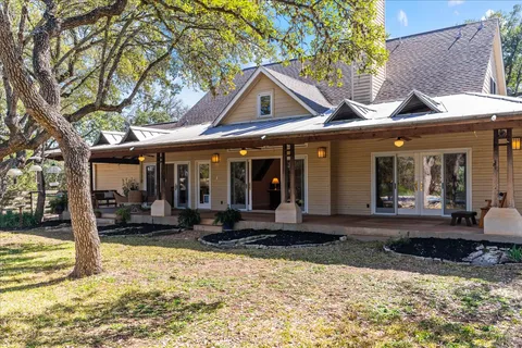 $1,275,000 | 8300 Spanish Oak Circle, Austin, TX 78737