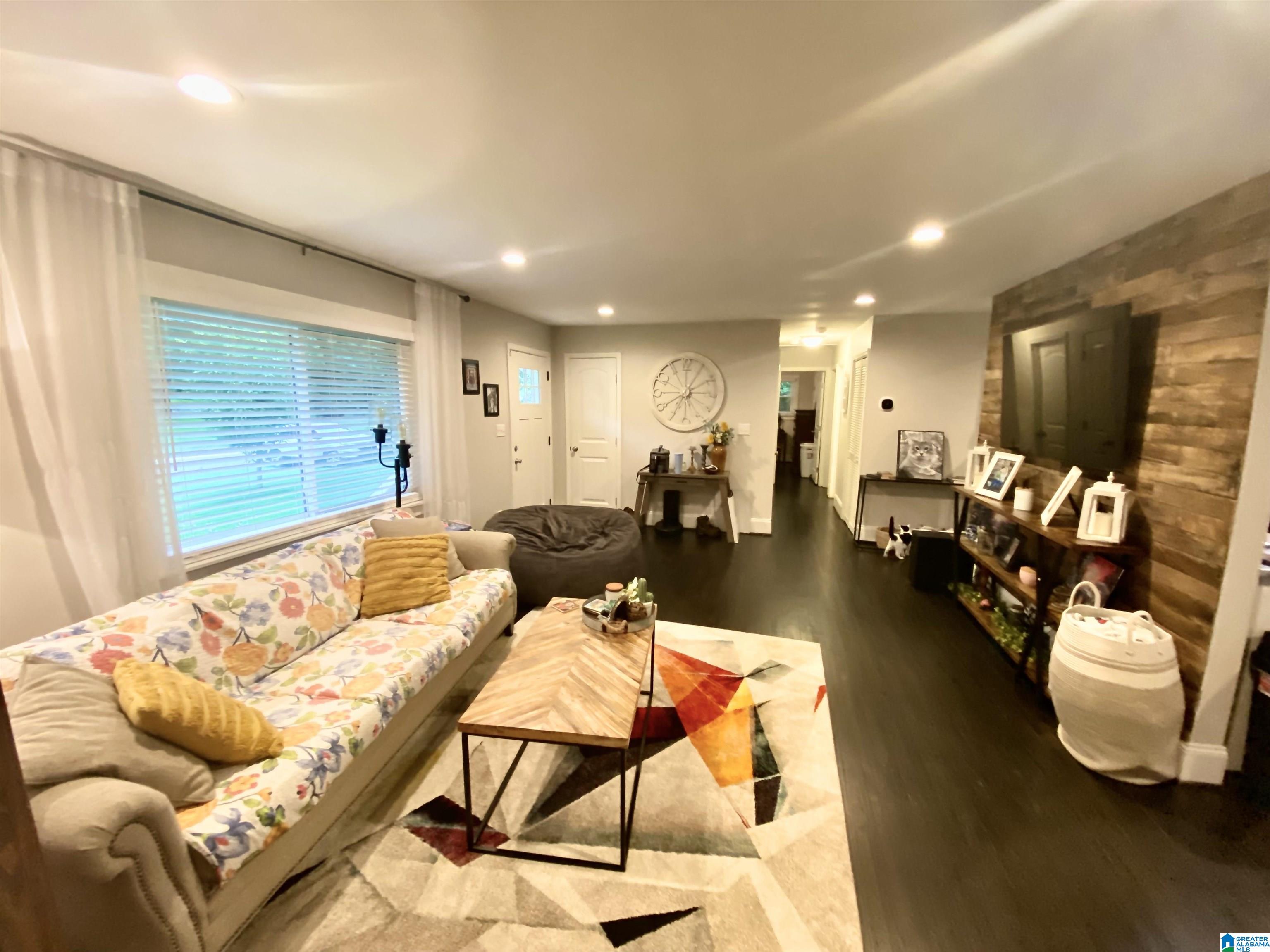 1645 Cresthill Road Birmingham, AL 35213 - Photo 5 of 17