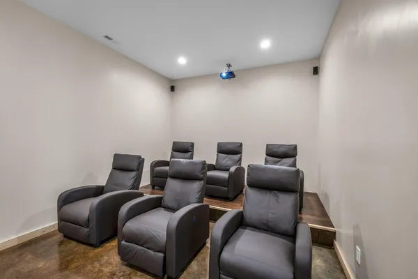 $899,900 | 426 Simmons Tawzer Road, Chickamauga, GA 30707