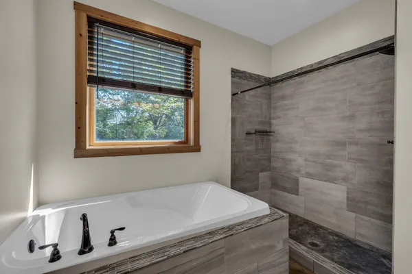 $899,900 | 426 Simmons Tawzer Road, Chickamauga, GA 30707