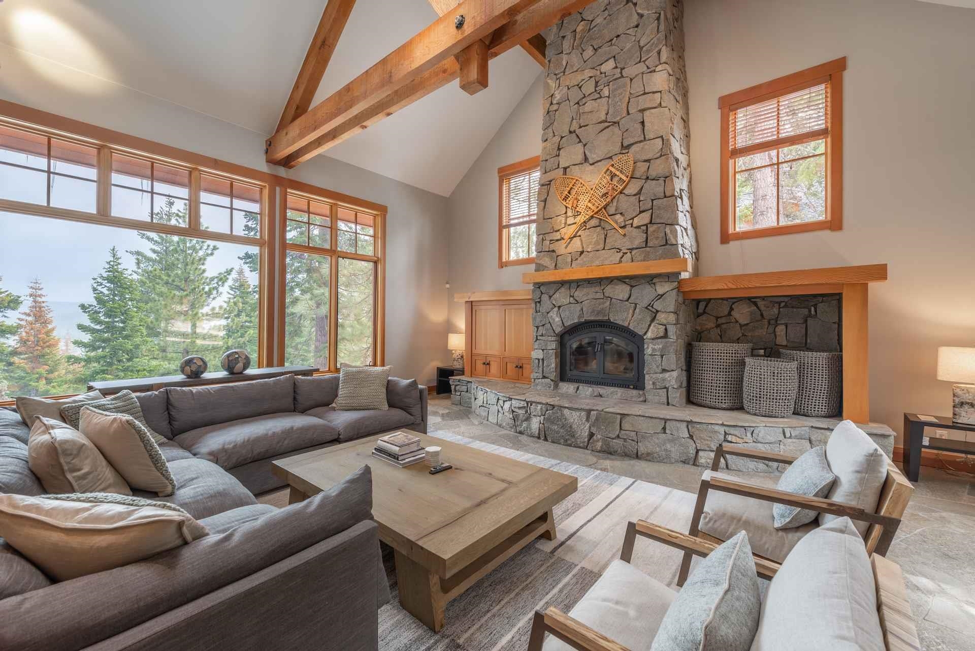 1723 Grouse Ridge Road, Unit 4 Truckee, CA 96161 - Photo 2 of 21