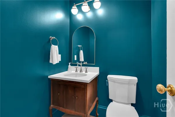 $1,975,000 | 112 West Taylor Street, Savannah, GA 31401