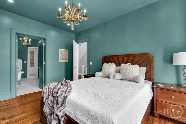 $1,975,000 | 112 West Taylor Street, Savannah, GA 31401