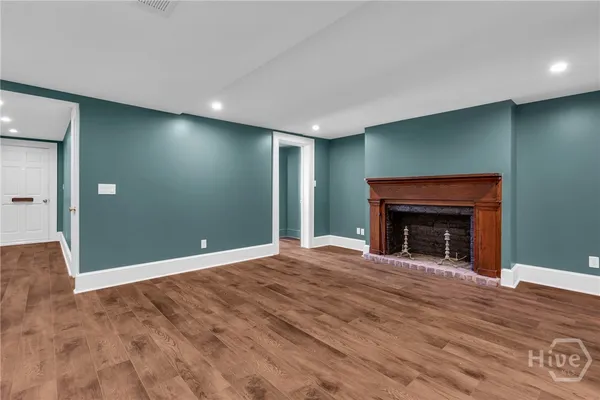 $1,975,000 | 112 West Taylor Street, Savannah, GA 31401