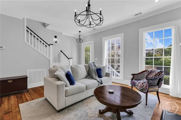$1,975,000 | 112 West Taylor Street, Savannah, GA 31401