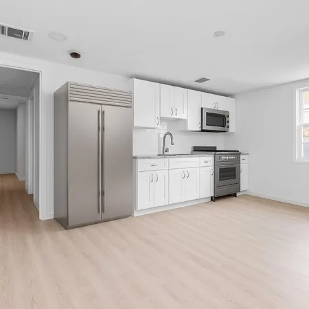 $1,000 | 16016 Green Manor Drive, Unit B, Humble, TX 77396