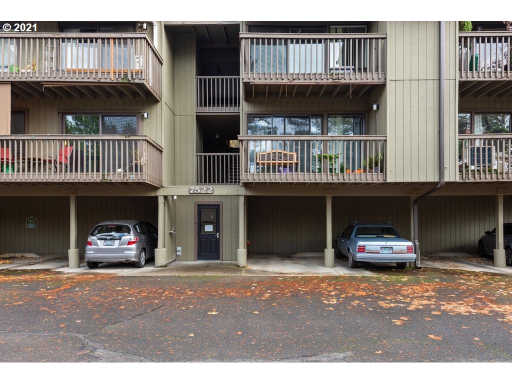 7522 Southwest Barnes Road, Unit G Portland, OR 97225 - Photo 1 of 8 Gallery Image 1