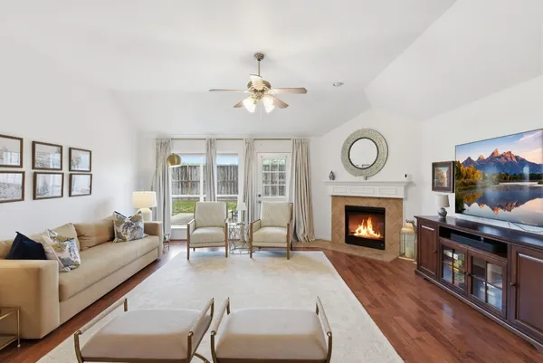 $2,350 | 15110 Greenhaven Lake Lane, Cypress, TX 77429