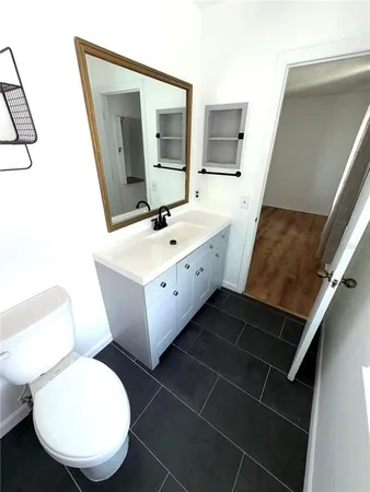 $3,500 | 3500 Overlook Drive Northeast, St. Petersburg, FL 33703