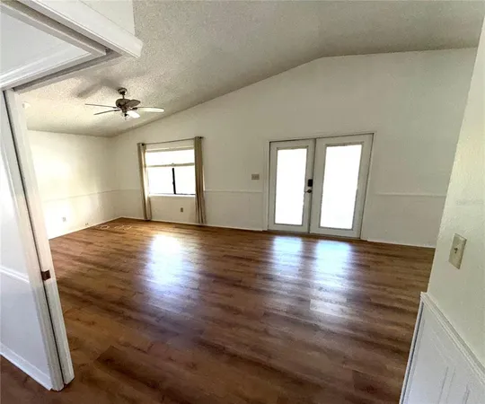 $3,500 | 3500 Overlook Drive Northeast, St. Petersburg, FL 33703