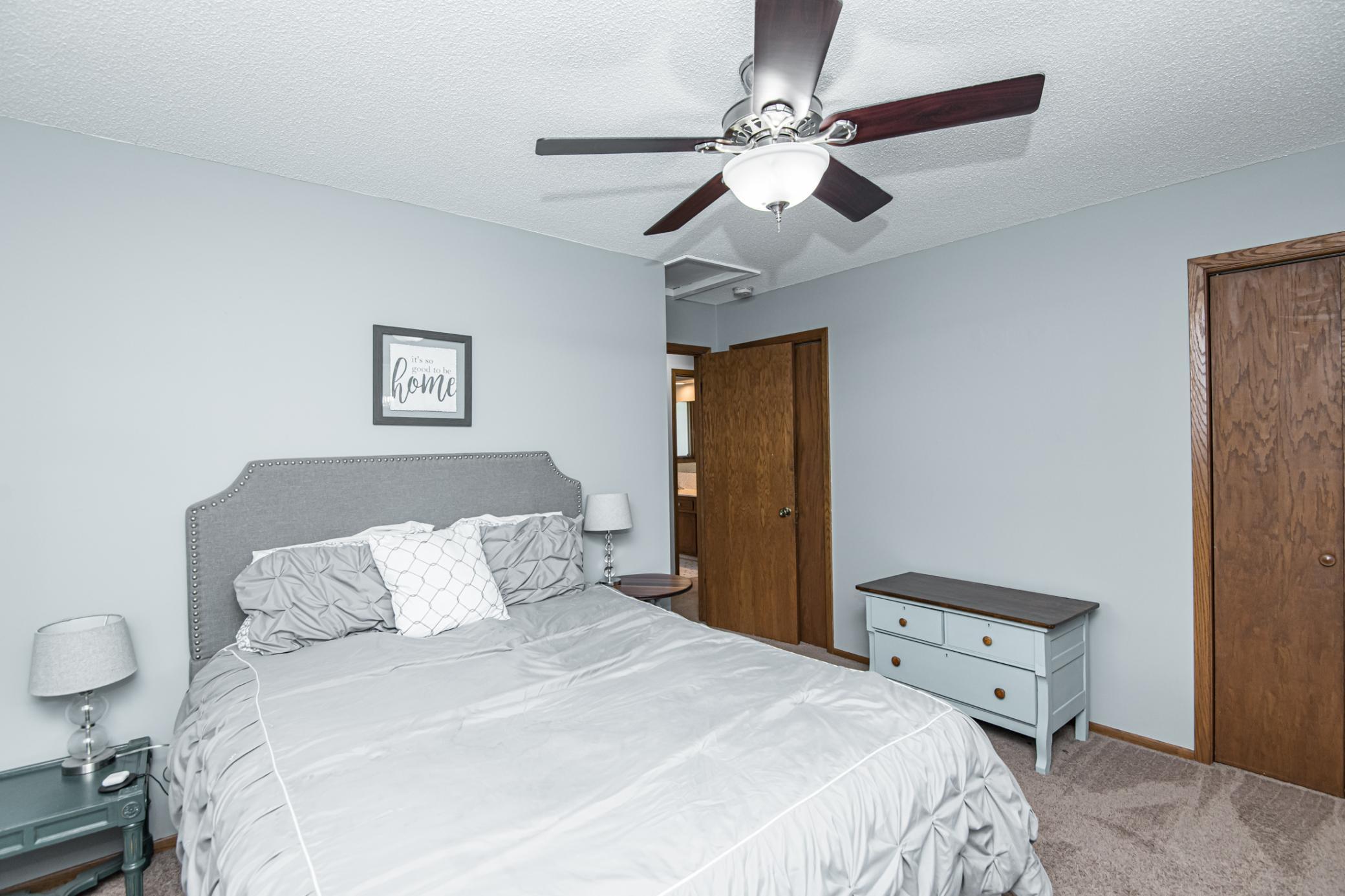 617 28th Street Northwest Rochester, MN 55901 - Photo 8 of 19