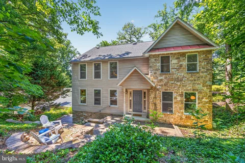 $1,299,000 | 3 West Lane, Severna Park, MD 21146