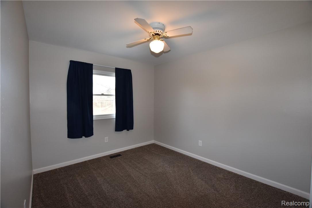 4314 Lahring Road Linden, MI 48451 - Photo 14 of 27 DSC_0068.JPG