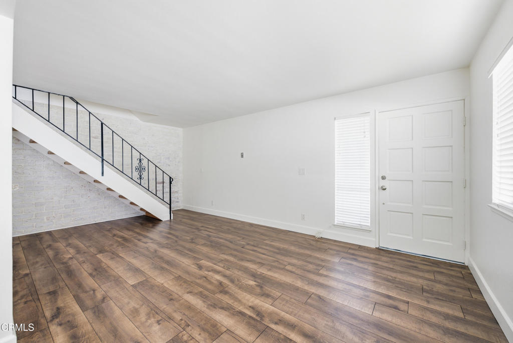 1210 Carlsbad Place Ventura, CA 93003 - Photo 5 of 22 a view of an entryway with wooden floor