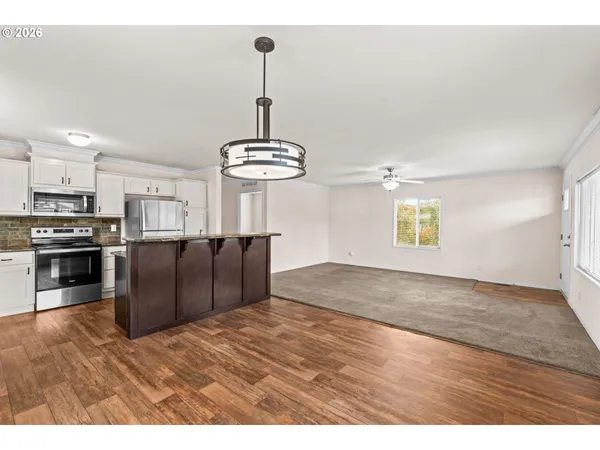 $329,000 | 5089 D Street, Springfield, OR 97478