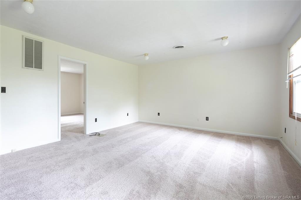 7542 Pekin Road Greenville, IN 47124 - Photo 8 of 17 Gallery Image 8