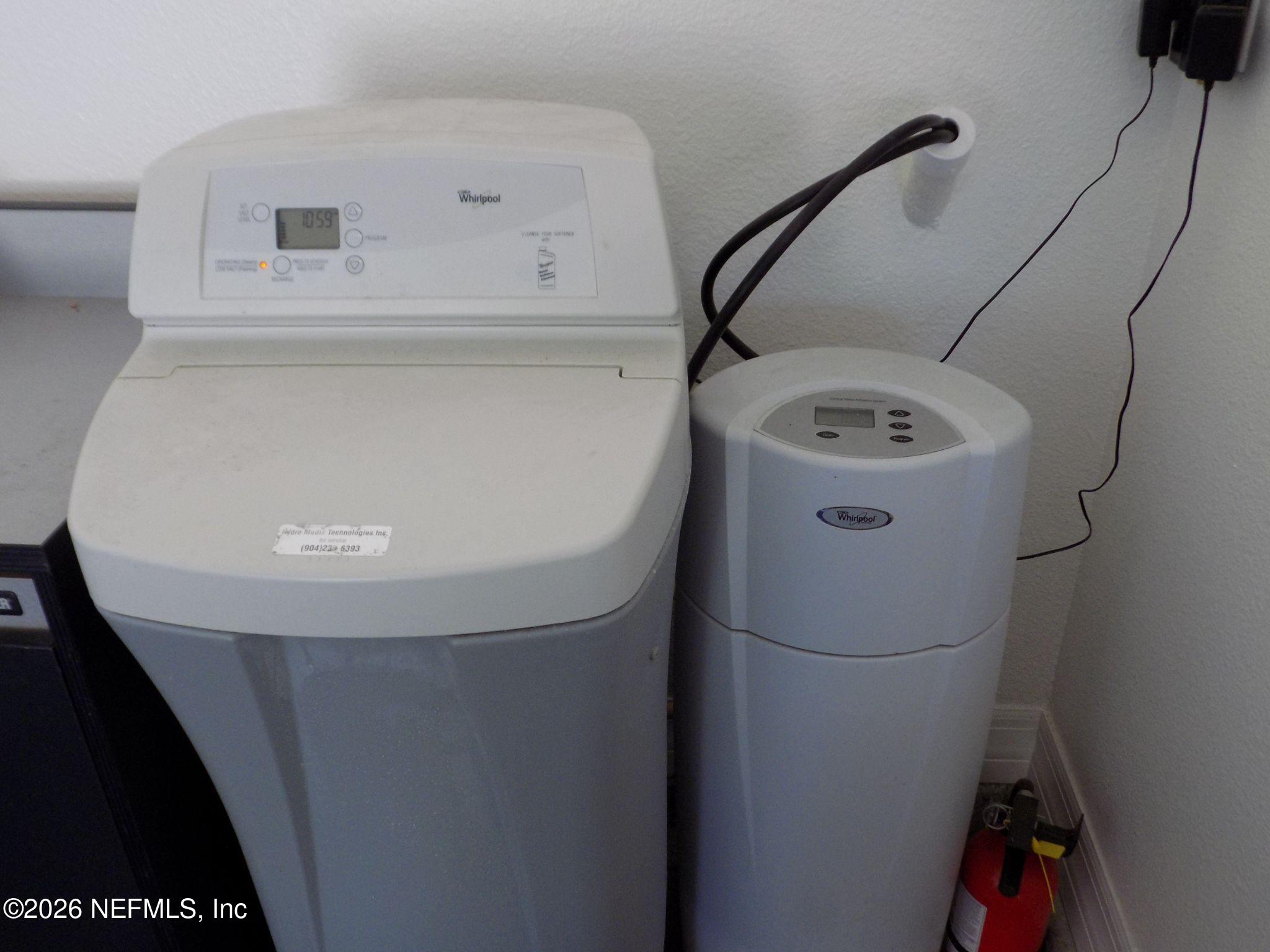 144 Goldenrod Park Road Ponte Vedra, FL 32081 - Photo 29 of 40 a utility room with dryer and washer