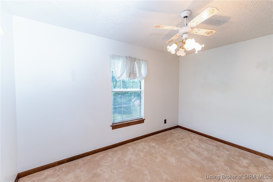 3508-3512 Paoli Pike Floyds Knobs, IN 47119 - Photo 44 of 69 3508 - white home