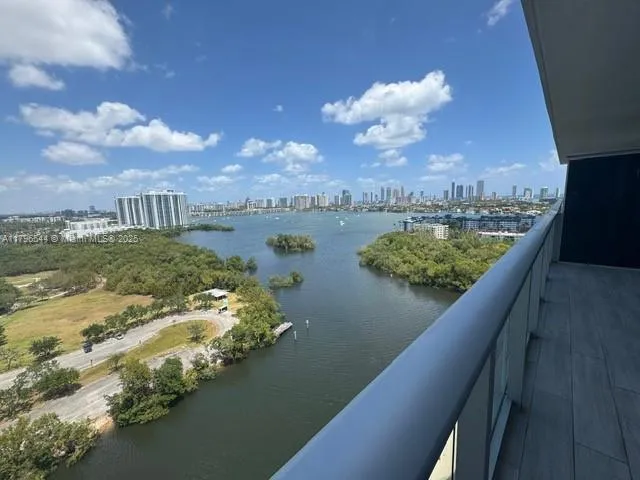 an empty room with window