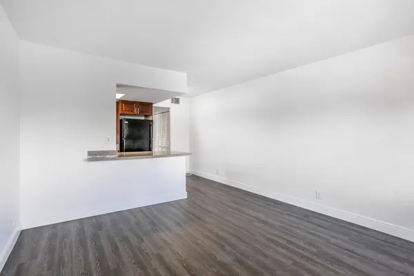 $1,650 | 331 Southeast 19th Avenue, Unit 9, Pompano Beach, FL 33060