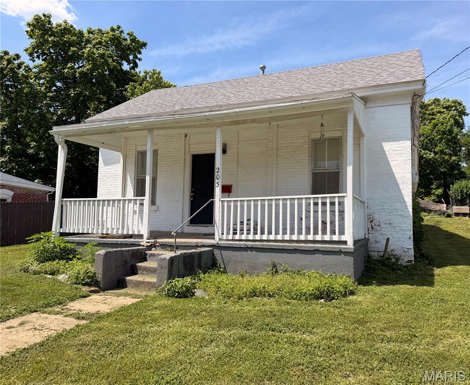 205 West 2nd Street Fulton, MO 65251 - Photo 2 of 32