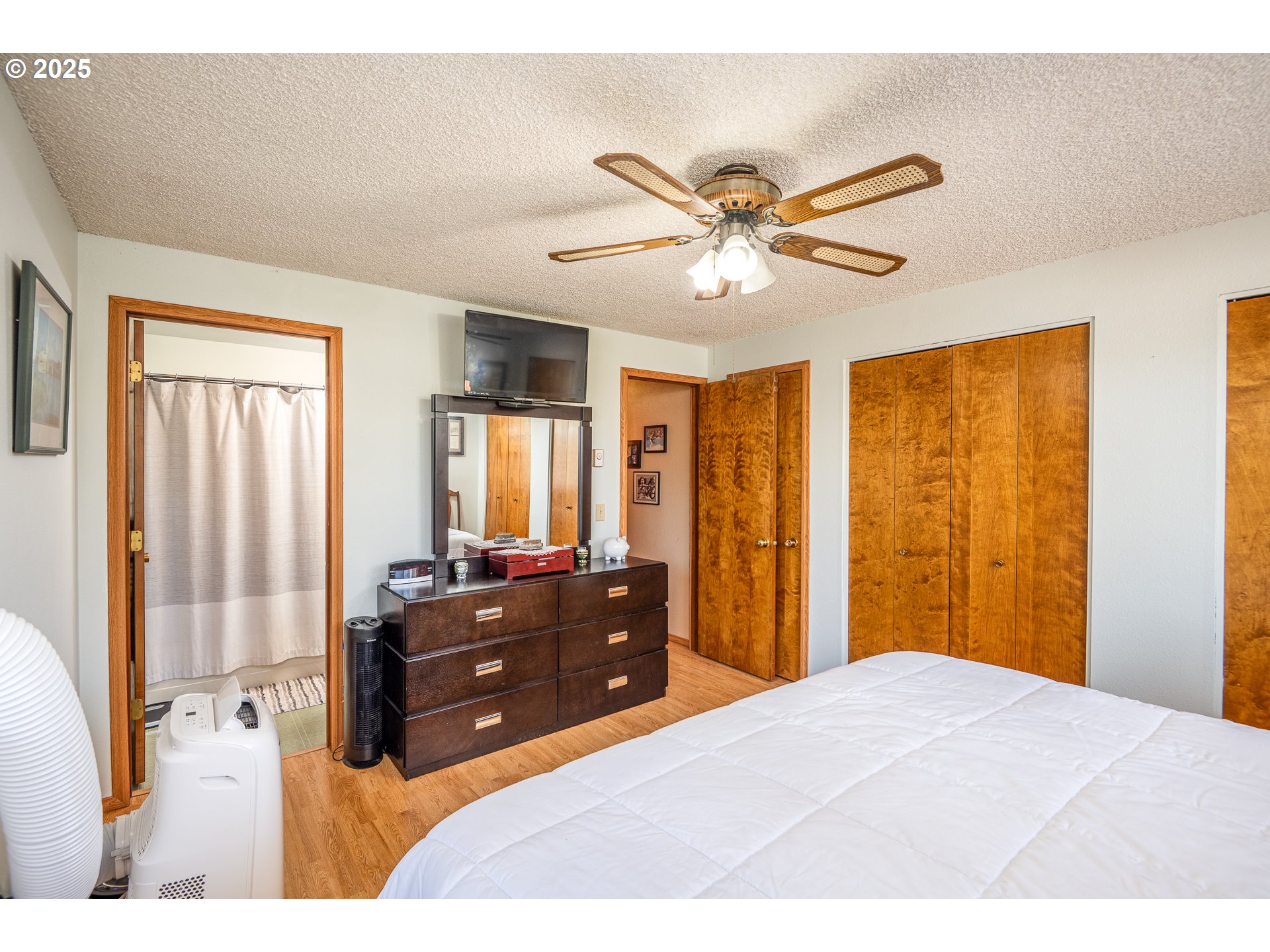 566 65th Street Springfield, OR 97478 - Photo 12 of 47