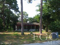 2122 Earl Road Fort Myers, FL 33901 - Photo 3 of 9 Gallery Image 3