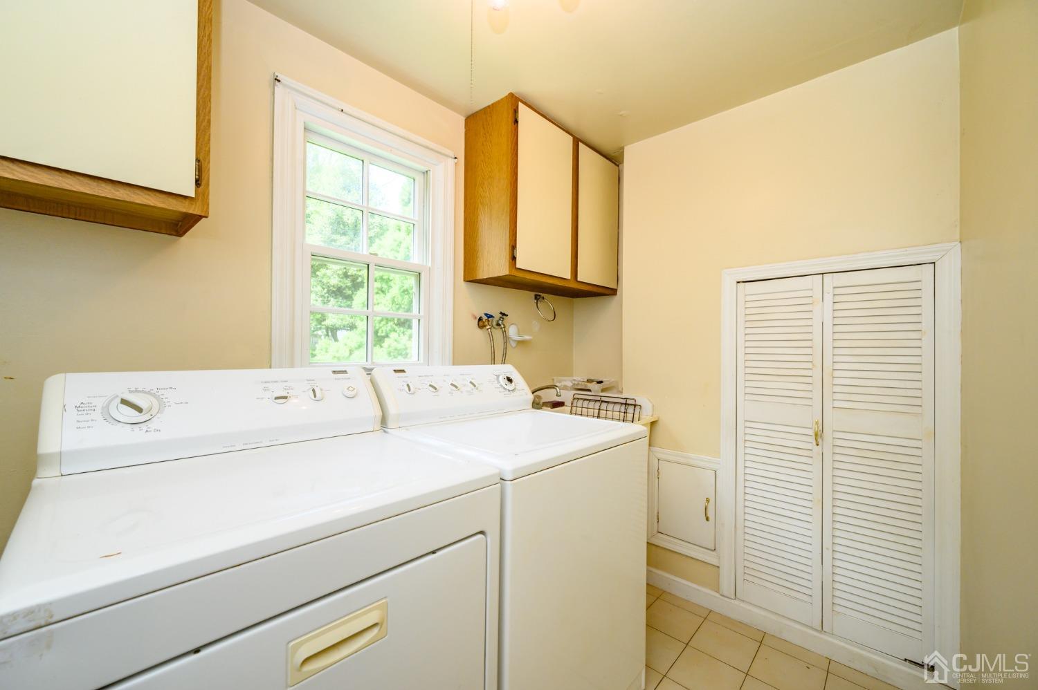 13 Windsor Road Morris Plains, NJ 07950 - Photo 17 of 56 Gallery Image 17