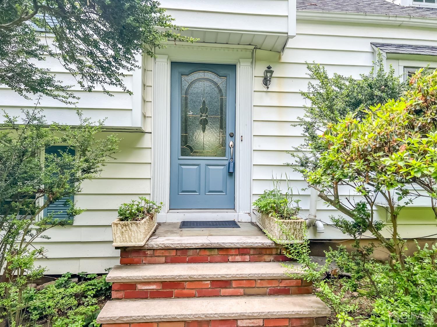 13 Windsor Road Morris Plains, NJ 07950 - Photo 2 of 56 Gallery Image 2