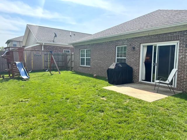 $1,800 | 914 Baden Manor Drive, Indianapolis, IN 46217