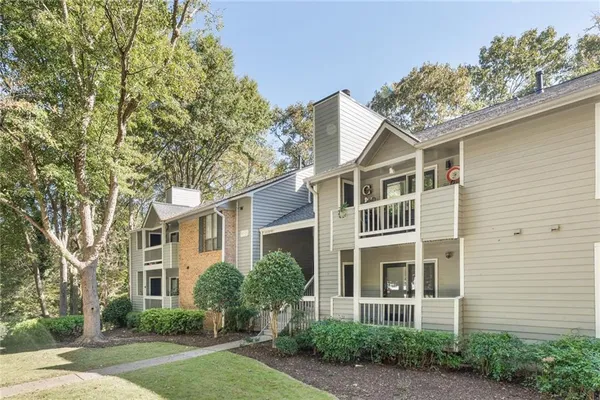 $1,800 | 103 Warm Springs Circle, Roswell, GA 30075