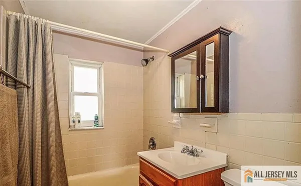 $2,000 | 28 B Garfield Park, Unit 2802, Edison, NJ 08837