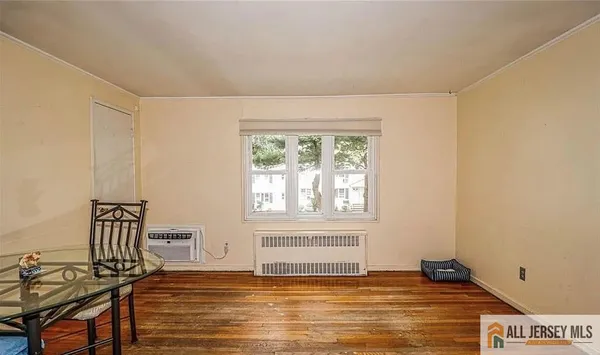 $2,000 | 28 B Garfield Park, Unit 2802, Edison, NJ 08837