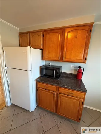 $2,000 | 28A Garfield Park, Unit 2802, Edison, NJ 08837