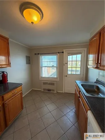 $2,000 | 28A Garfield Park, Unit 2802, Edison, NJ 08837