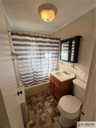 $2,000 | 28A Garfield Park, Unit 2802, Edison, NJ 08837