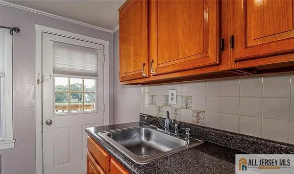 $2,000 | 28 B Garfield Park, Unit 2802, Edison, NJ 08837