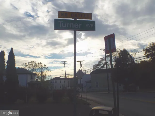 $60,000 | 13 Turner Avenue, Dundalk, MD 21222