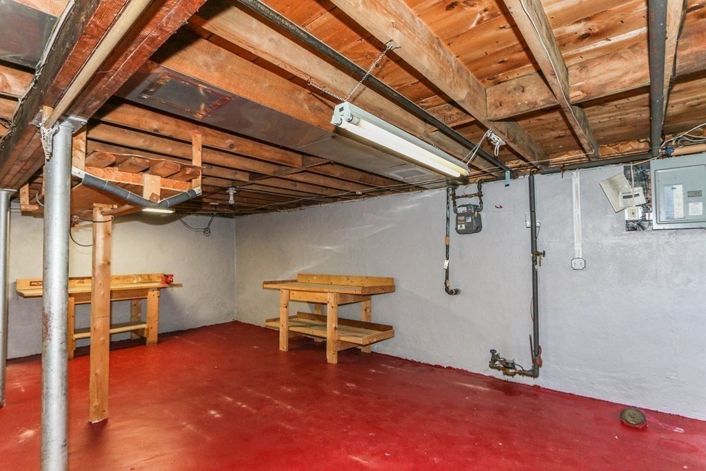 248 Shawmut Street Springfield, MA 01108 - Photo 26 of 30
