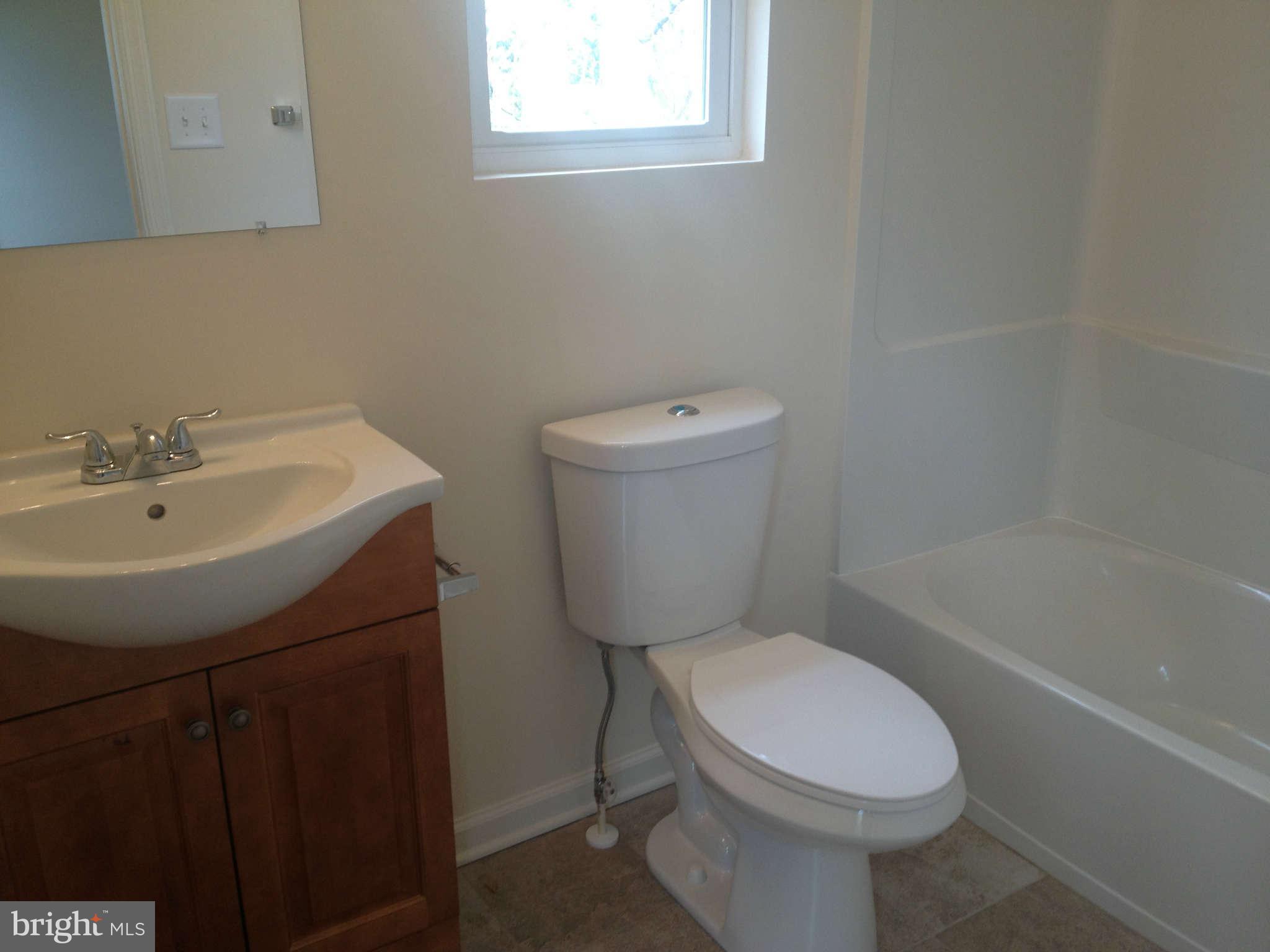 612 Saltzman Road Severna Park, MD 21146 - Photo 17 of 29 Bath (Master)